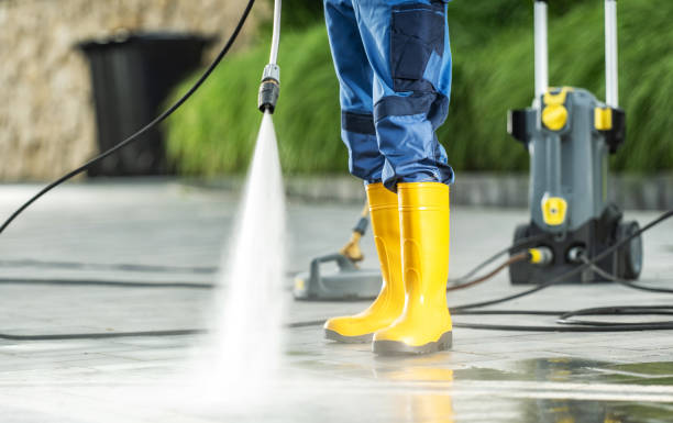 Best Deck Pressure Washing  in Byron Center, MI